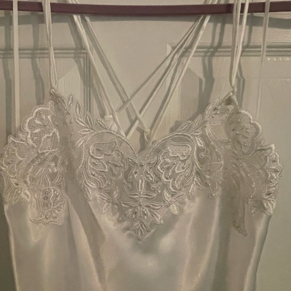 Vintage Alexandra Nicole Nightown and Robe Lingerie - Picture 8 of 12